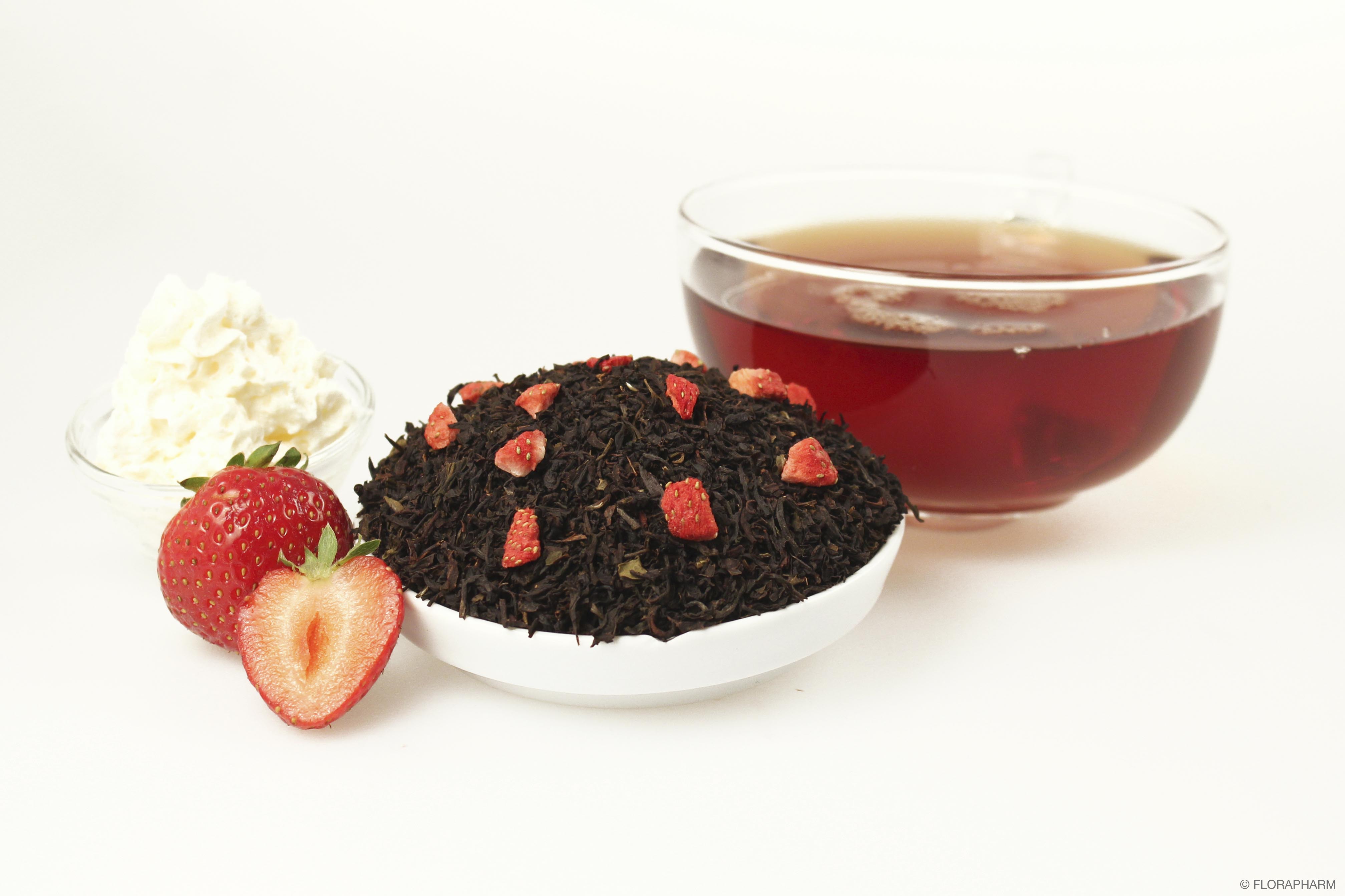 Erdbeer Sahne - Schwarzer Tee, aromatisiert | www.teezeit.de